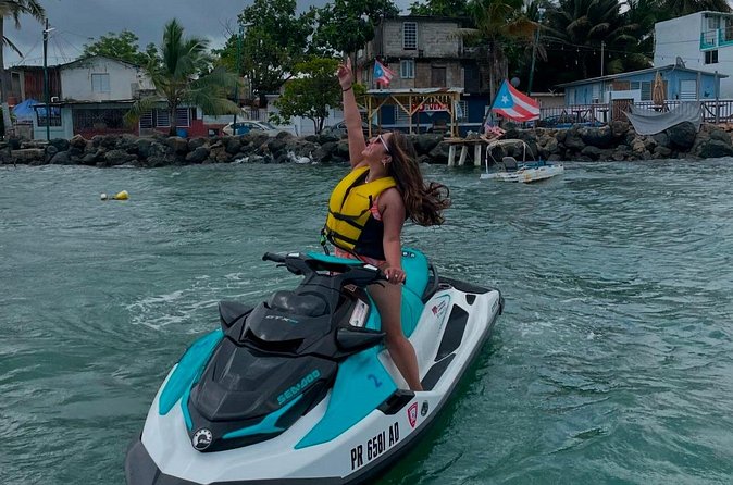 30-Minute Freestyle Jet Ski Adventure in the Bay - The meeting point at Casa BACARDÍ