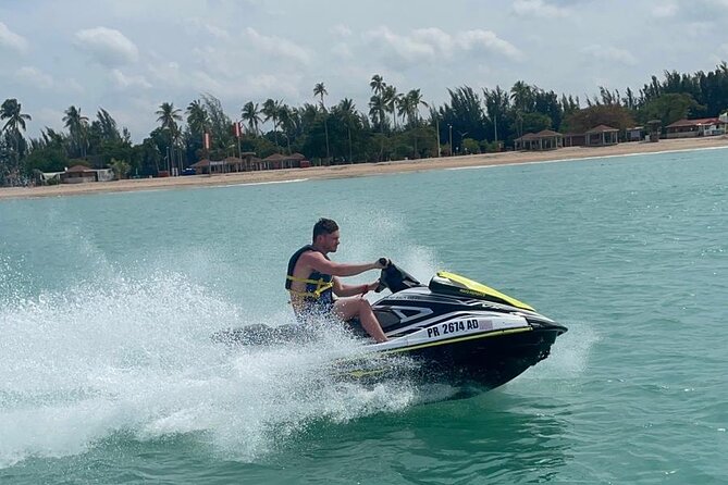 30 Minute Jet Ski Ride along Isla Verde Beach - A short, energetic run along Isla Verde Beach