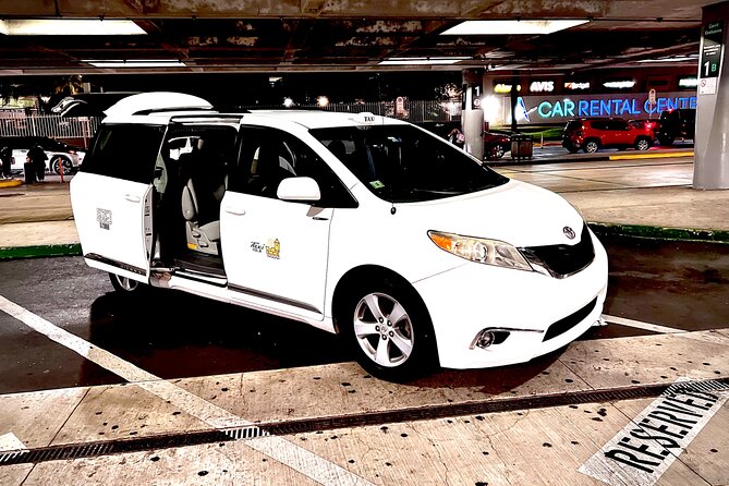 Airport Transfer to San Juan Condado Isla Verde Vice Versa One way trip - A private ride, not a Puerto Rico tour