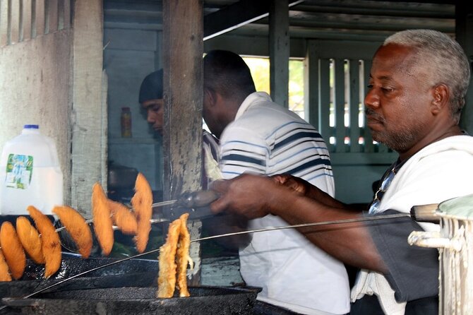 Boriken Flavor: Roast Pork Hwy, Rum Tasting, Loiza Fritters - What you may eat, and what you may buy