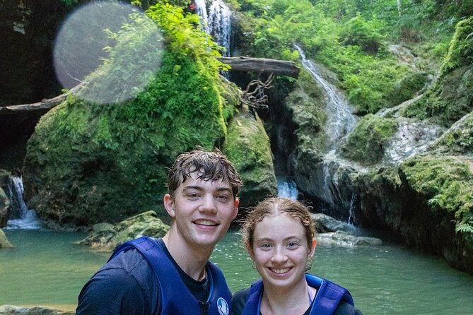 Cave, Waterfall and River Adventure in Charco Azul from San Juan - The guides make a practical difference