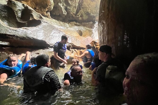 Caving Day - Charco Azul + Cueva del Indio Adventure - Seven Arches and the cave setting