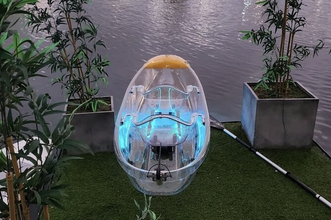 Clear LED Kayaking in Condado Lagoon - What the LED lights can and cannot show you