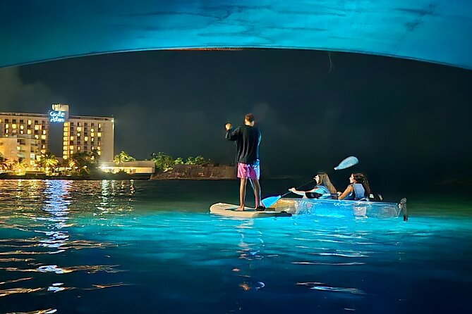 Clear LED Kayaking in Condado Lagoon - The safety class helps first-time paddlers