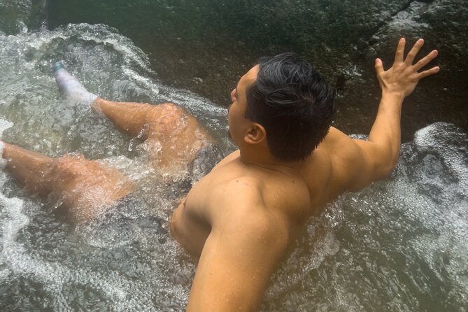 El Yunque Hike, Waterslide & Luquillo Kiosks Food with Transport - Who will enjoy this Puerto Rico half-day most