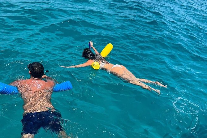 Fajardo Puerto Rico Private Boat Tour to Cayo Icacos - Snacks, drinks, and water toys