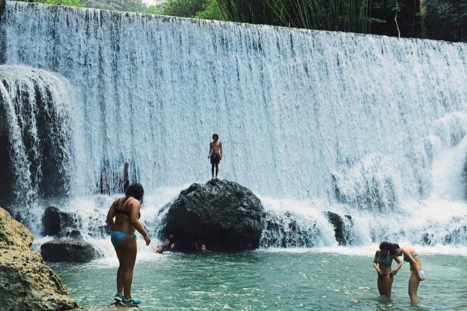 Full-Day Cueva Ventana, Indian Cave and Waterfall Adventure - Cueva del Indio brings the day to the Atlantic