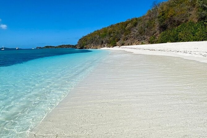 Full Day Private Boat Tour At Fajardo Local Keys - Isla Palominos, a second long beach stop