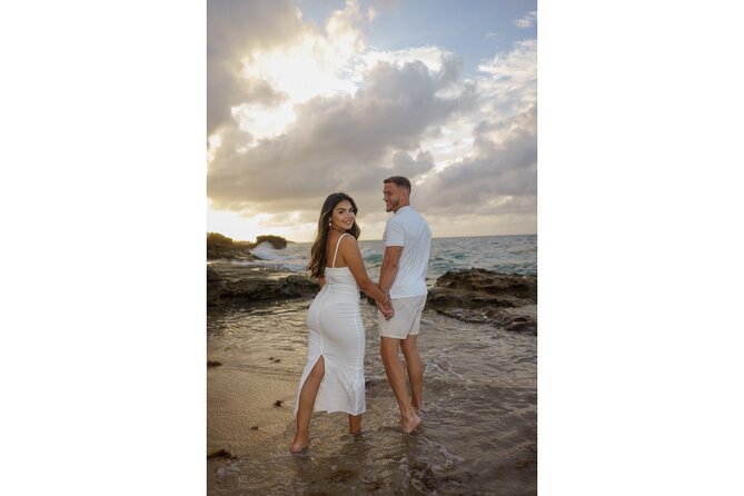 Golden Hour Beach Photo Shoot in San Juan - Meeting at La Concha and Walking to the Shore