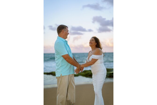Golden Hour Beach Photo Shoot in San Juan - Why Phillis’s Direction Matters