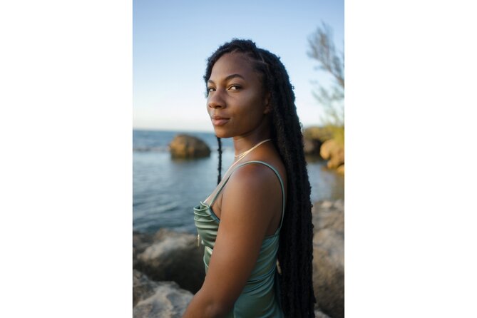 Golden Hour Beach Photo Shoot in San Juan - Choosing Clothes and Preparing for Sand