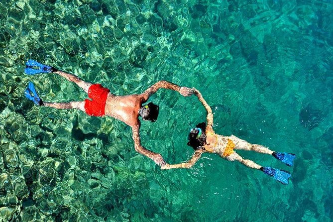 Half Day Icacos Island with Roundtrip Transport from San Juan - Lunch, fruit, and unlimited drinks