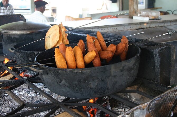Half-Day: Old San Juan, Calle Cerra,Santurce, La Placita & Loíza - Is $200 per person a fair price?