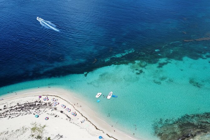 Half-Day Private Boat Experience – Appetizers & Drinks Included - Beach Time, Snacks, and a Slower Finish