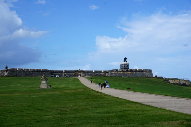 Historical Walking Tour of Old San Juan - La Rogativa adds a human story