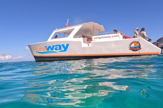 Icacos Double Dip Power Catamaran Snorkel & Beach Tour - Cayo Icacos beach time