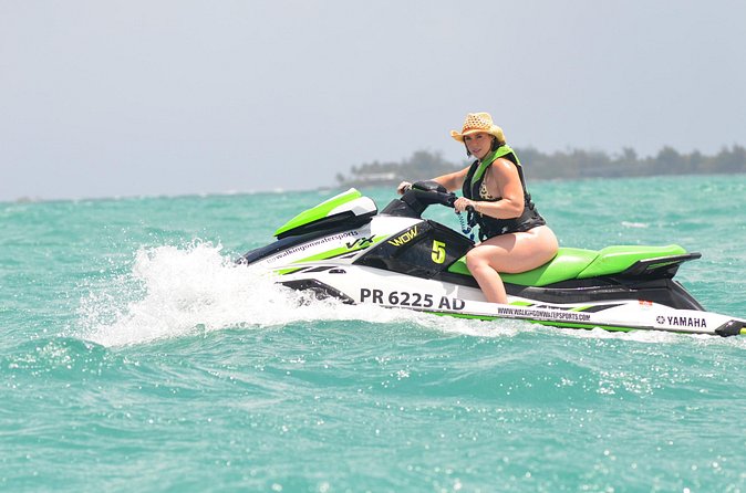 Jet Ski Rentals Isla Verde Beach - Who will enjoy this most