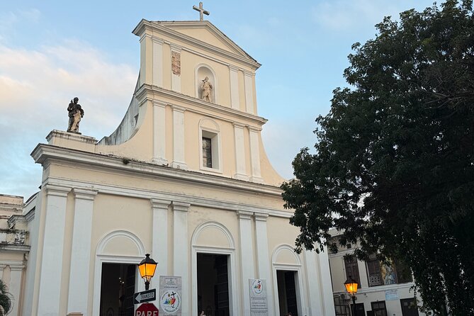 Old San Juan Food Tour with 7 Tastings of Authentic Local Flavors - The old gate and walls show San Juan’s purpose