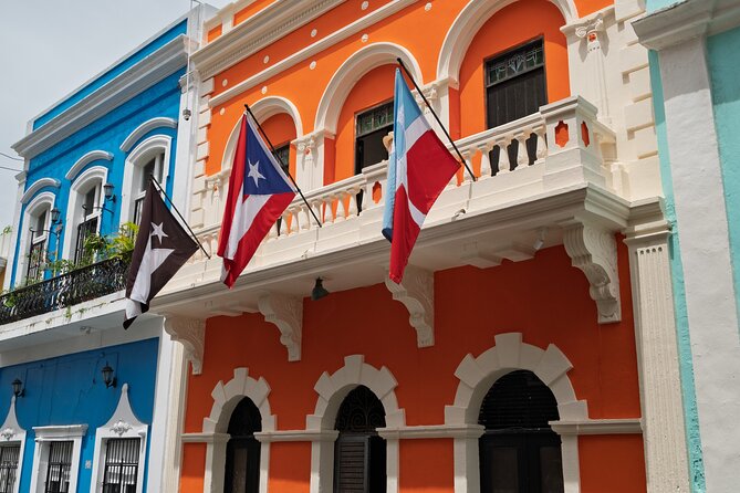 Old San Juan History and Culture Walking Tour - How Fabiola’s guiding style shapes the walk