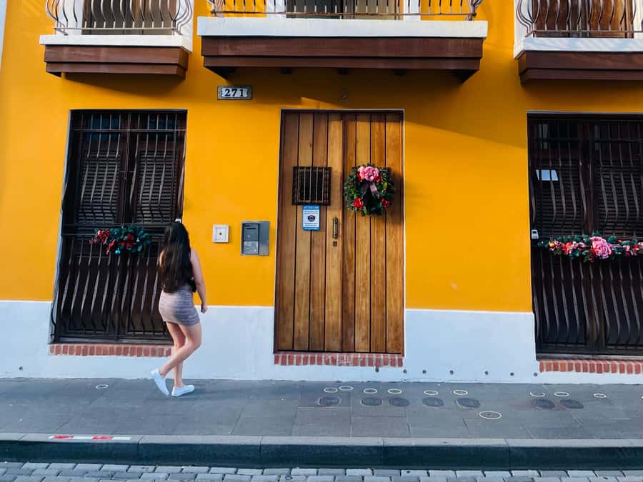 Old San Juan: San Cristobal Castle and Old Town Walking Tour - Heat, hills, and mobility concerns