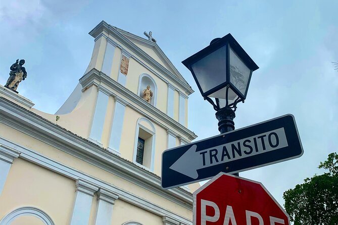 Old San Juan Tour in Spanish - Starting at Plaza Colón and the San Francisco church