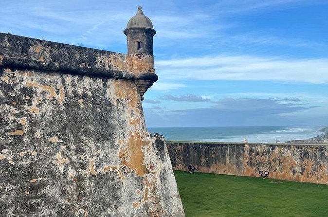 Old San Juan Walking Tour with a Historian - The legend of Capilla del Santo Cristo