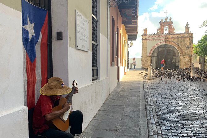Old San Juan Walking Tour with a Local Certified Guide - Starting at Plaza Colón