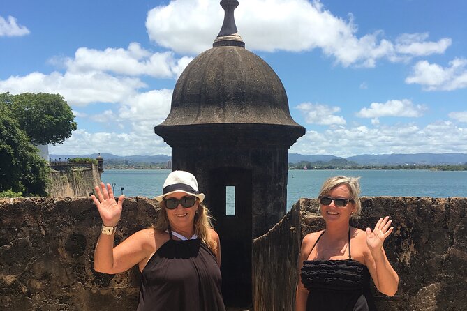 Old San Juan Walking Tour with a Local Certified Guide - Plaza del Quinto Centenario and Iglesia San José