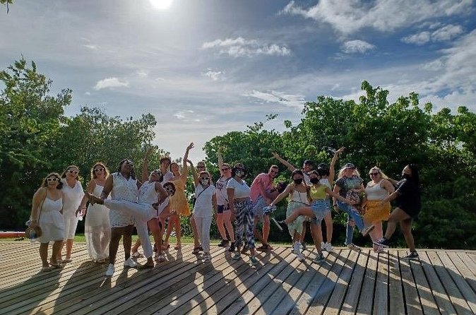 Outdoor Salsa Class Experience in San Juan - What makes the instructors important