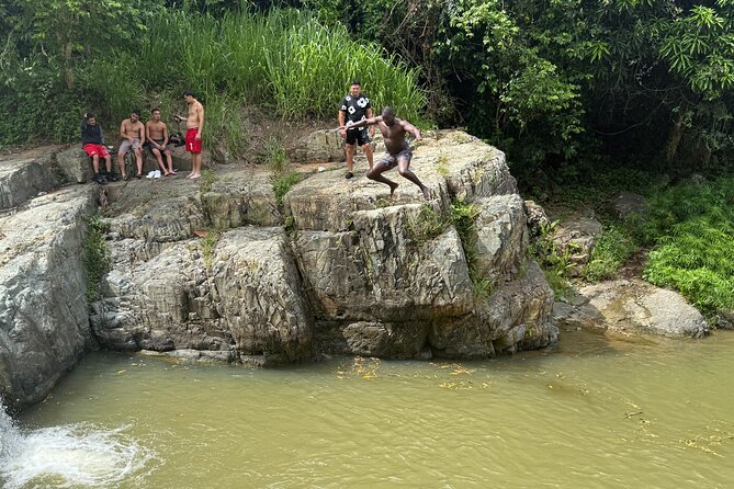 Pinones Bar Hopping Beach Food Tour & Caguas River Hidden Gem - Group size, transportation, and the pace of the afternoon