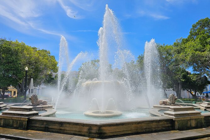 Ponce: Walking City Tour, Entry Seralles Museum & Dinner Included - Plaza Las Delicias and Ponce’s Downtown Core
