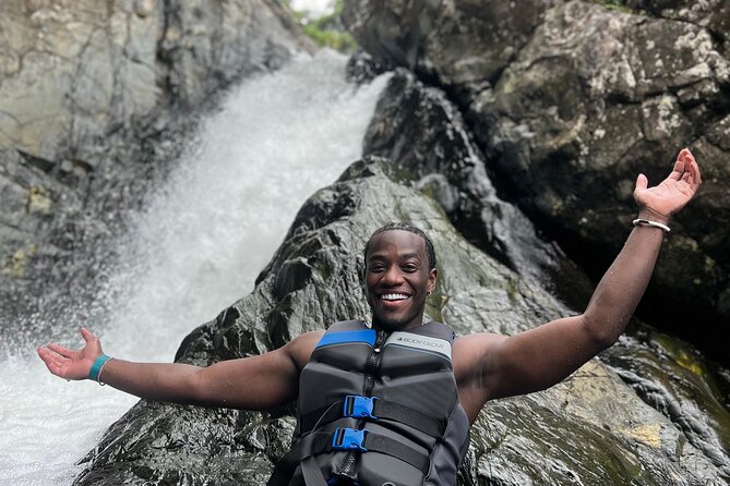 Private El Yunque Rainforest Day Tour with Transport - Guides who make the hard parts easier