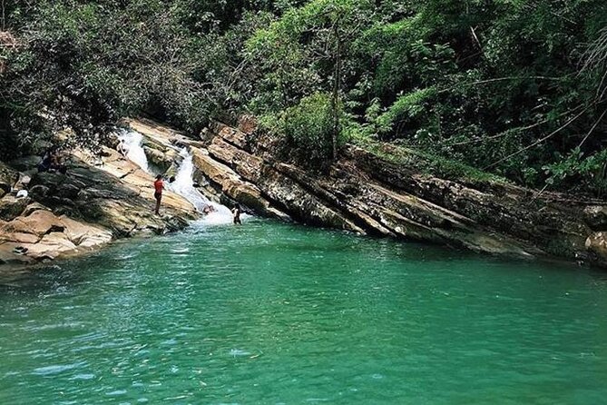 Private El Yunque Waterslides and Luquillo Beach Tour - A private route into Puerto Rico’s northeast