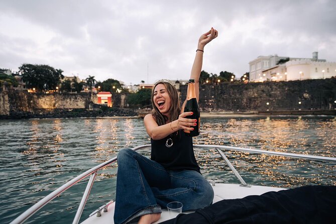 Private Old San Juan Bay Boat Sunset-Night Cruise - El Morro and the five-minute photo stop