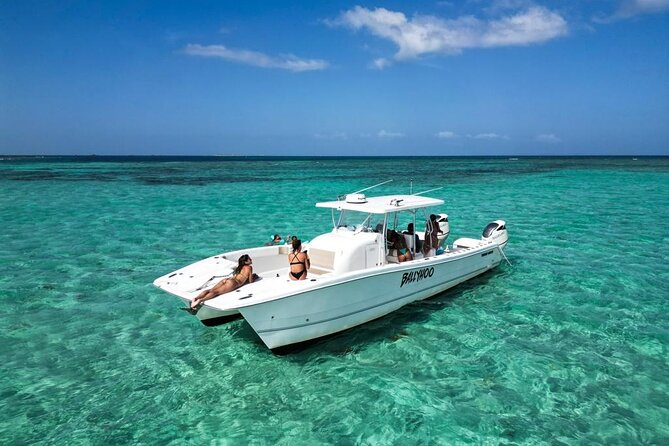 Private Snorkel and Cruise Experience in Ceiba - Captain Juan, Carlos, and the human side of the trip