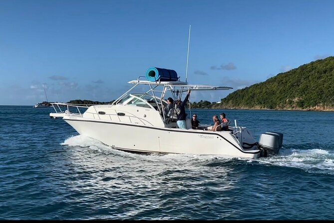 Private Sunset Escape: Sailing an Island Paradise - What the captains add to the experience
