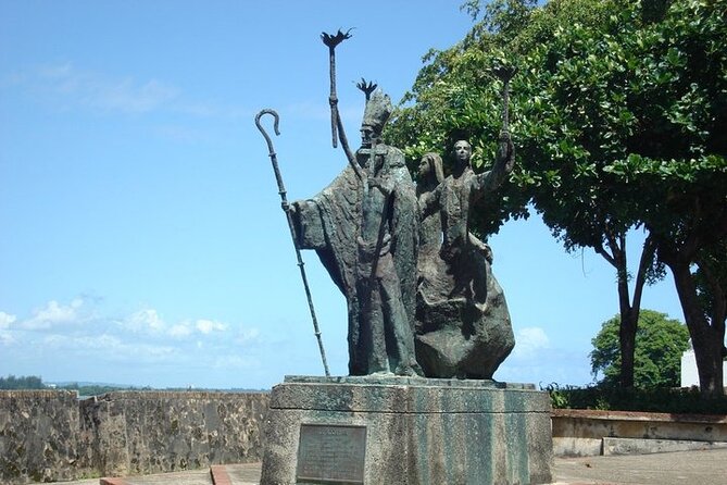 Private Walking Tour of Old San Juan, including forts - The view toward the community outside the walls
