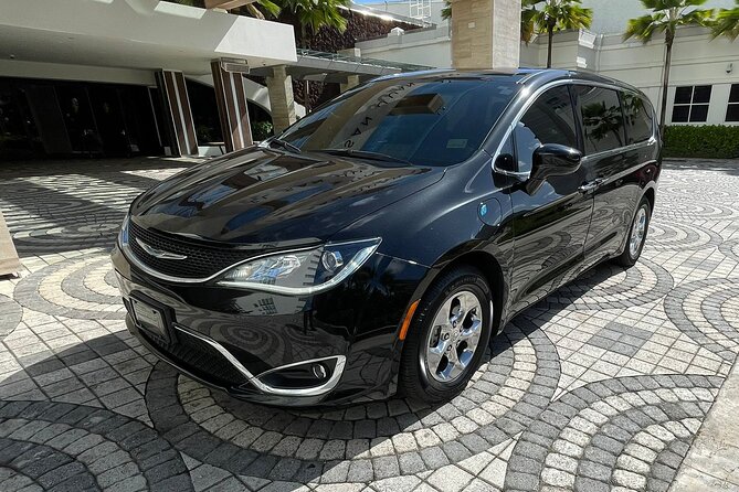 Puerto Rico Island Wide Transfer, Chrysler Minivan, Select Zone - From San Juan Airport to your hotel