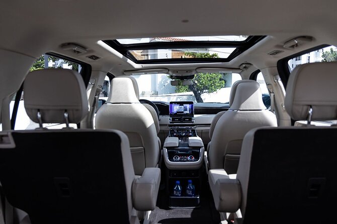 Puerto Rico Island Wide Transfer, Navigator L LuxSUV, Select Zone - How the airport pickup works