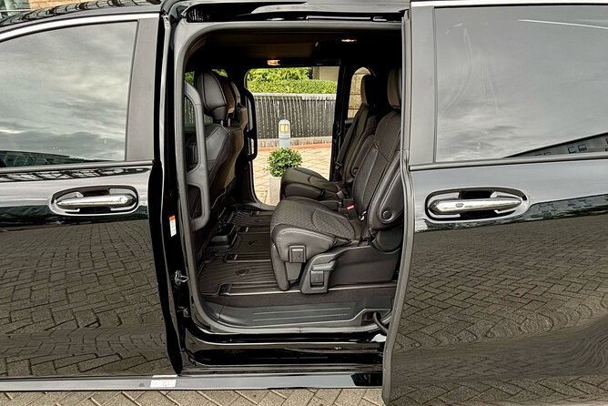 Puerto Rico Island Wide Transfers, Sienna Limited Luxury Minivan. - Meeting your chauffeur at SJU or the cruise port