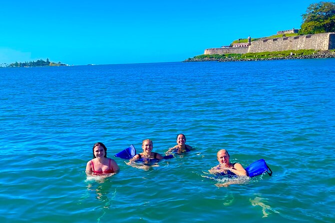San Juan Bay Private Tour with Drinks and Tapas: 4+ people - The 500-year-old fortress and gateway to the New World