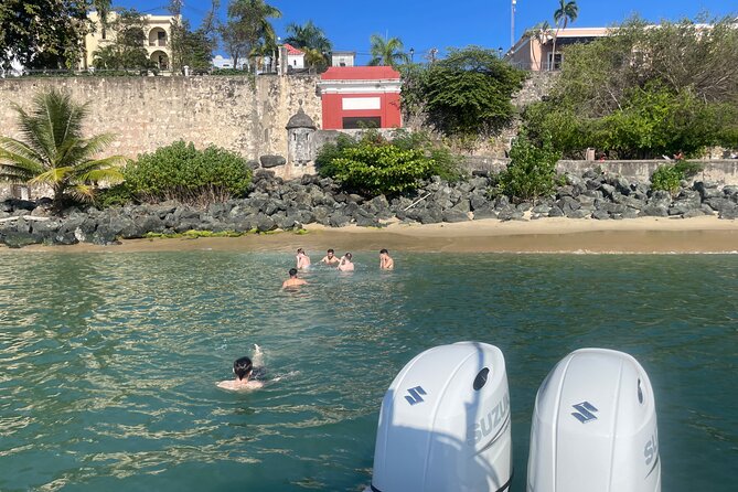 San Juan Bay Private Tour with Drinks and Tapas: 4+ people - An island stop and time for the water