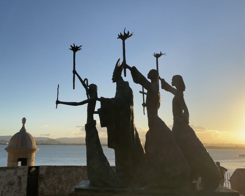 San Juan: Old Town Sunset Walking Tour - Finishing at Plaza de San José