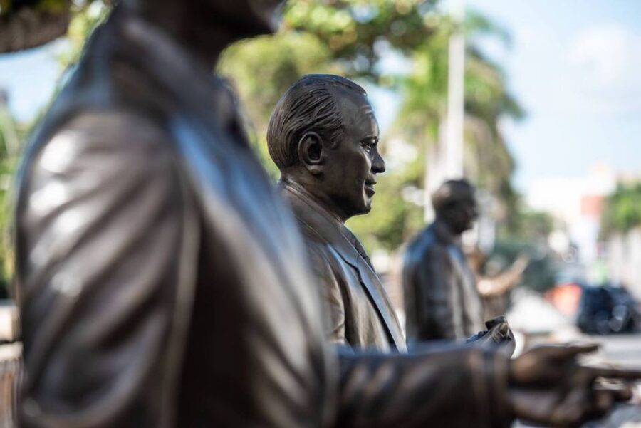 San Juan: Private City Highlights Driving Tour - One ride, five different faces of San Juan