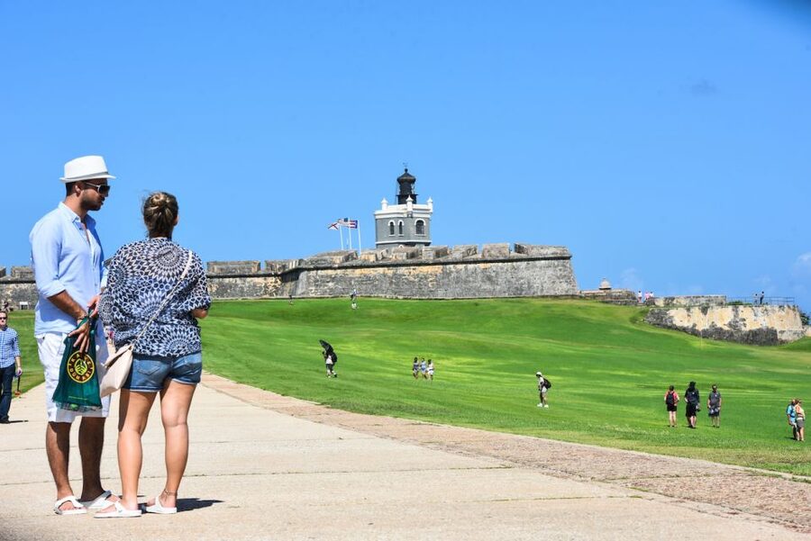 San Juan: Private City Highlights Driving Tour - Old San Juan and the two great forts