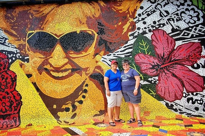 San Juan Sightseeing Private Tour - Passing through Miramar and Isla Verde
