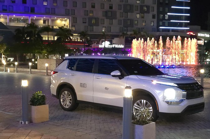 SJU Airport To/From San Juan Hotels, Airbnb, Ports - The vehicle, ride, and driver interaction