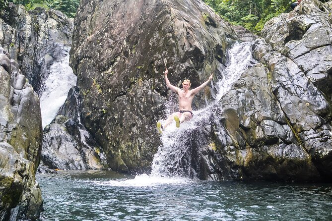 Small-Group El Yunque Rainforest Vivid Day Tour with Transport - The first 30 minutes through El Yunque