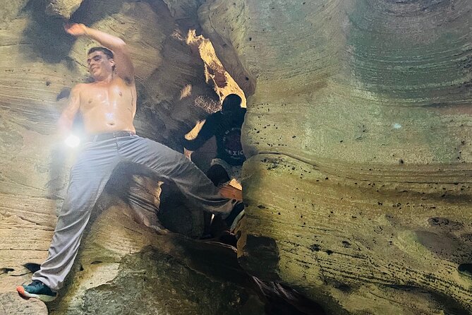 Taino Indian Cave, Arecibo Hike and Beach Tour from San Juan - What entering the cave is really like