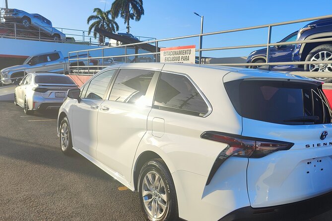 Taxi Service from Ceiba Ferry Terminal and Airport to San Juan - The drive to San Juan and the airport